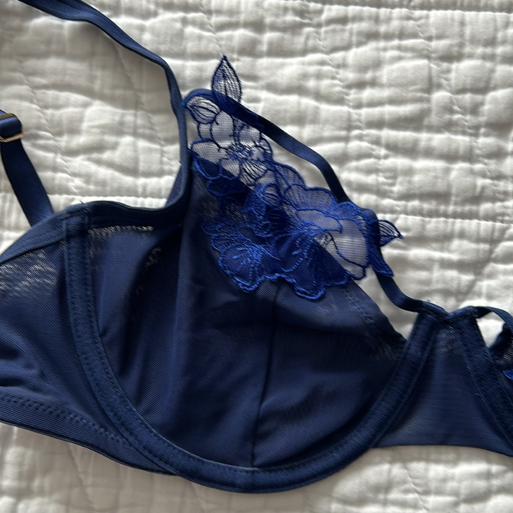 Adore me bra - Picture 4 of 6